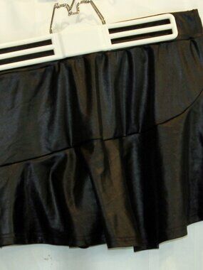 Black Faux Leather Ruffle Mini Skirt Skort Size L Y2K Goth Clubwear